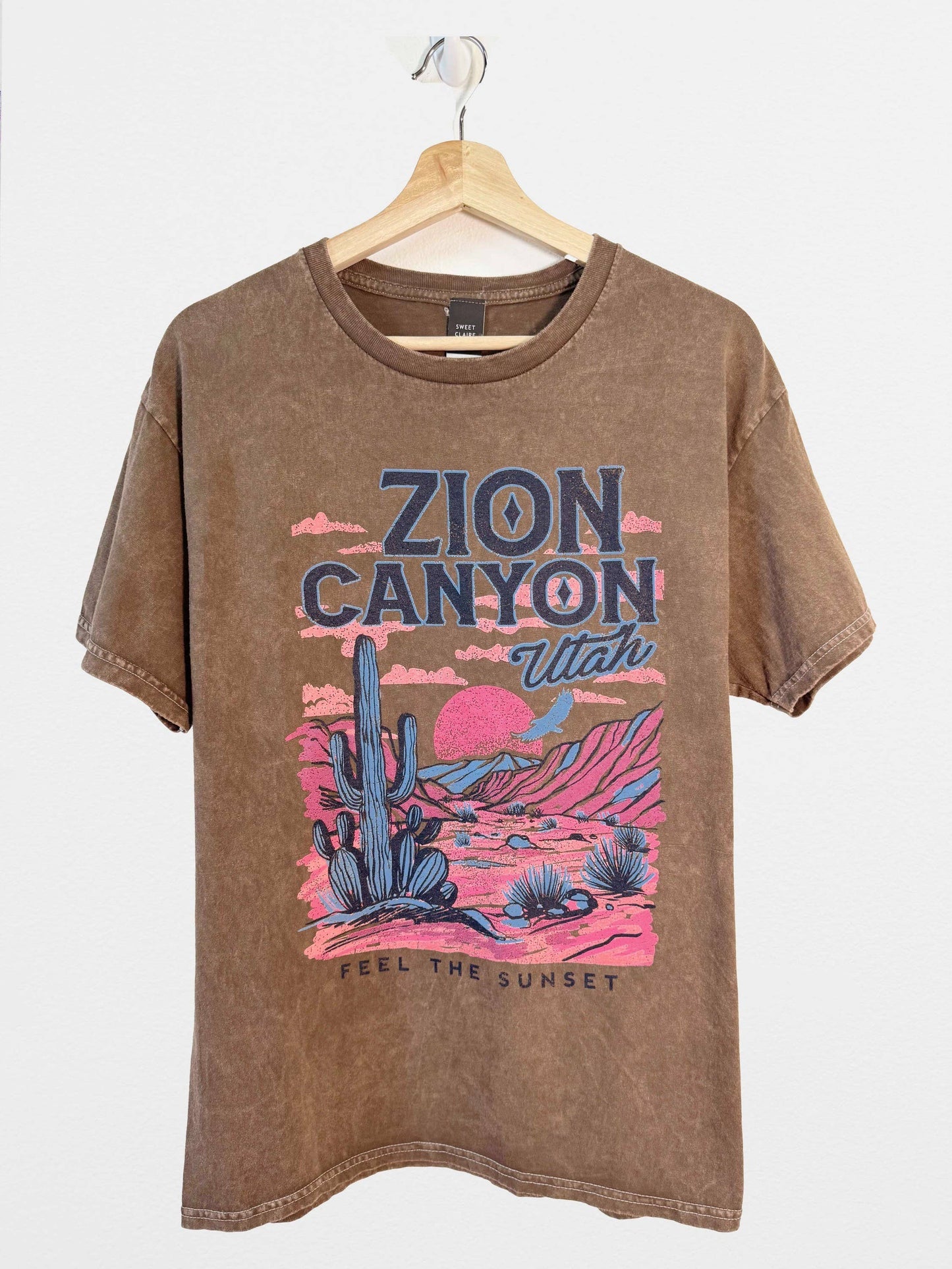 Zion Canyon Utah Outdoors Mineral Graphic Tee